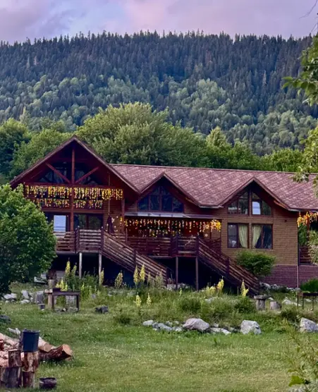 Курортный отель "ПихтаHouse" ИП Гусева Г. В.
