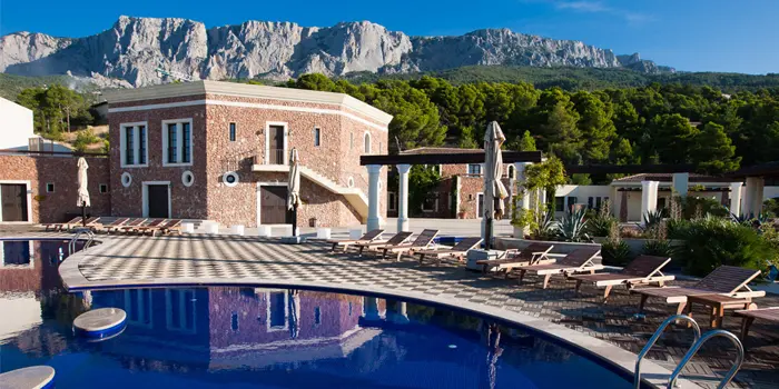 "Крымский Бриз Hotel & Villas"