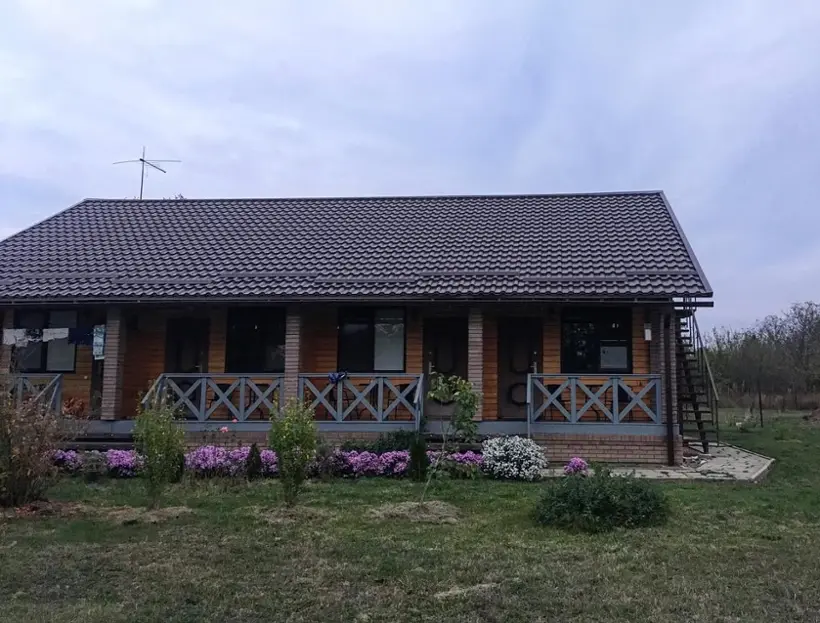 Дом в Великовечном