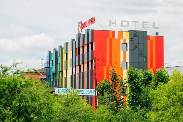 Отель "RED RIVER"