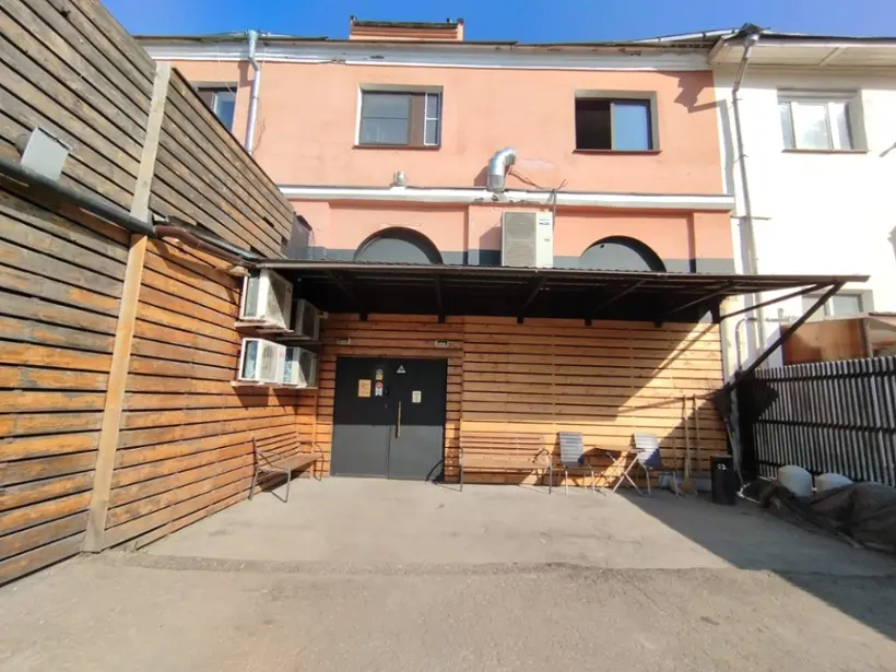 Гостиница «Drop Inn»
