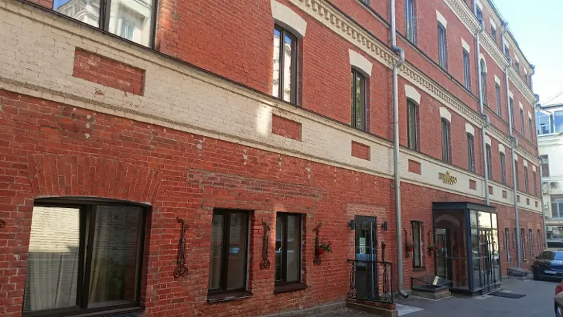 Городской отель «TURRIS HOTEL LUBYANSKY»