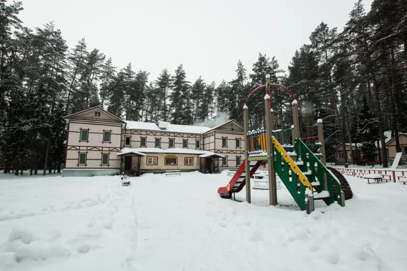 "Загородный Комплекс Спутник"