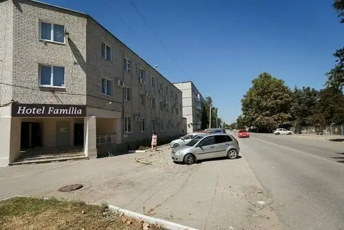 Отель Фамилия