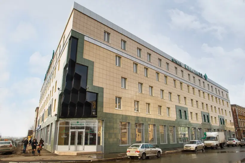 отель "Кристалл"