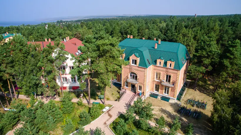 ТУРИСТИЧЕСКИЙ КОМПЛЕКС	«Серебряный бор»