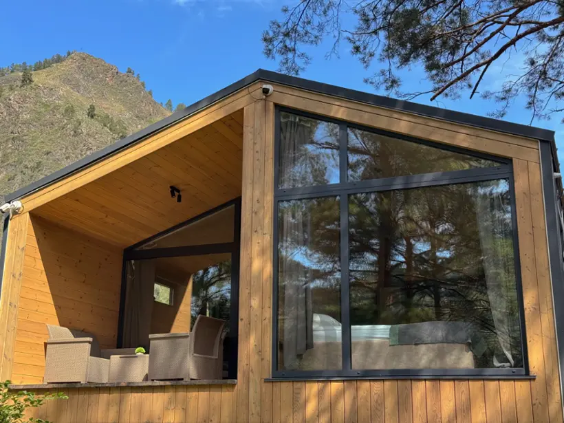 AltWood Glamping