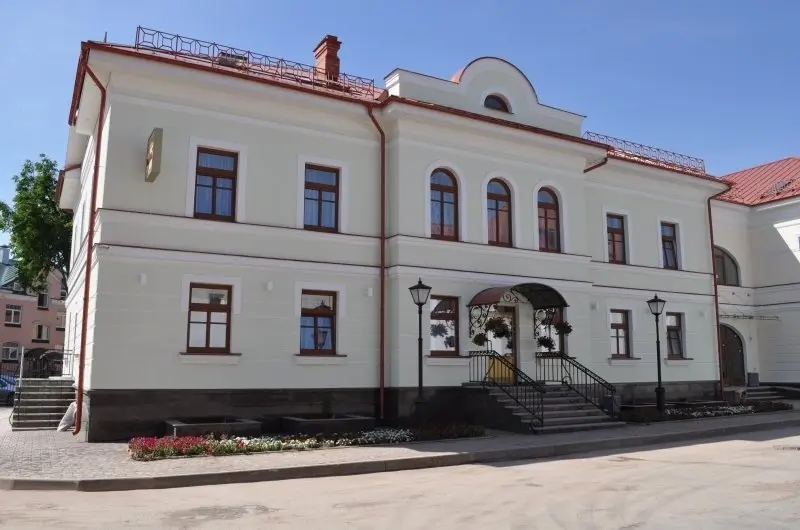 Ресторанно-гостиничный комплекс «Двор Подзноева» Бизнес корпус гостиницы «Двор Подзноева»  ООО «Северо-Западная инвестиционная компания»