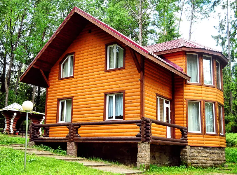 Гостиница Горнолыжного курорта "Красное Озеро"