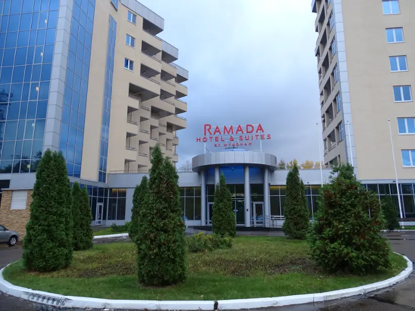 RAMADA HOTEL & SUITES BY WYNDHAM ALABUGA ООО «КУРОРТ»