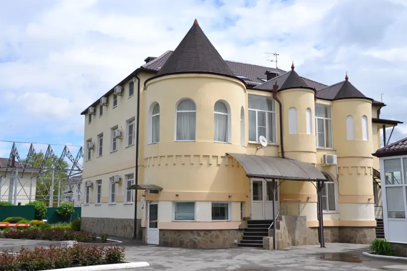 "Комплекс для проживания руководящих кадров"