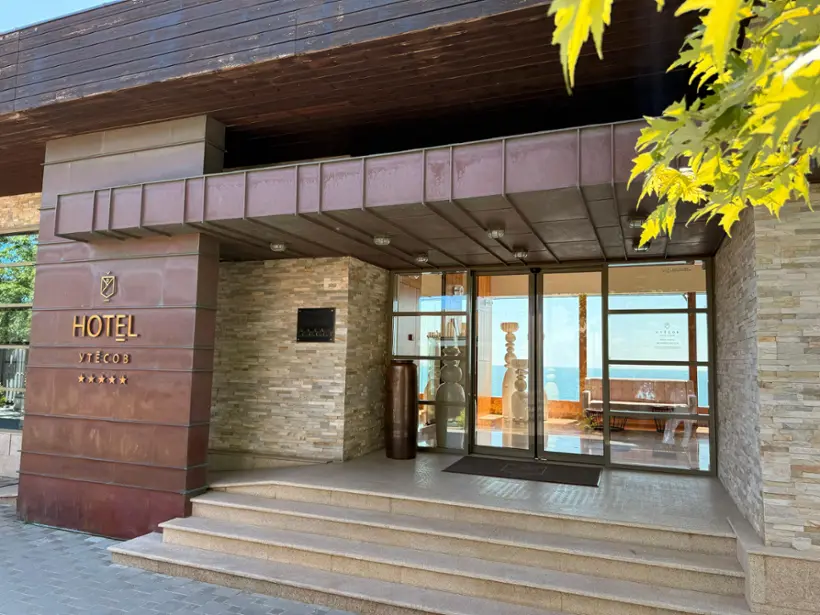 Курортный отель "Утесов" Индивидуальный предприниматель Данилов Андрей Владимирович