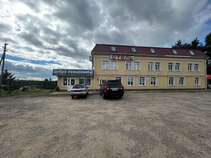 ЗАГОРОДНЫЙ ОТЕЛЬ	«Лежневская лагуна»